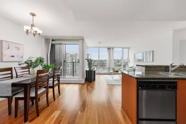 Vancouver, BC V6Z 3E6,583 Beach CRES #2305