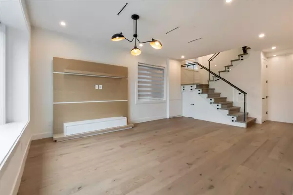 Vancouver, BC V5L 2H8,1982 Venables ST #1