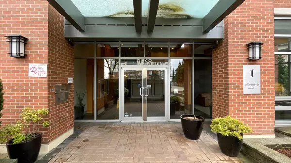 Burnaby, BC V3J 0A5,9868 Cameron ST #1210