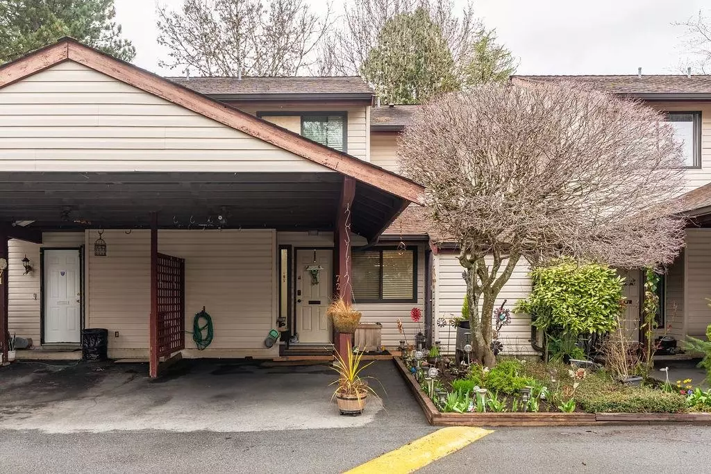 Surrey, BC V3W 7E6,13880 74 AVE #72