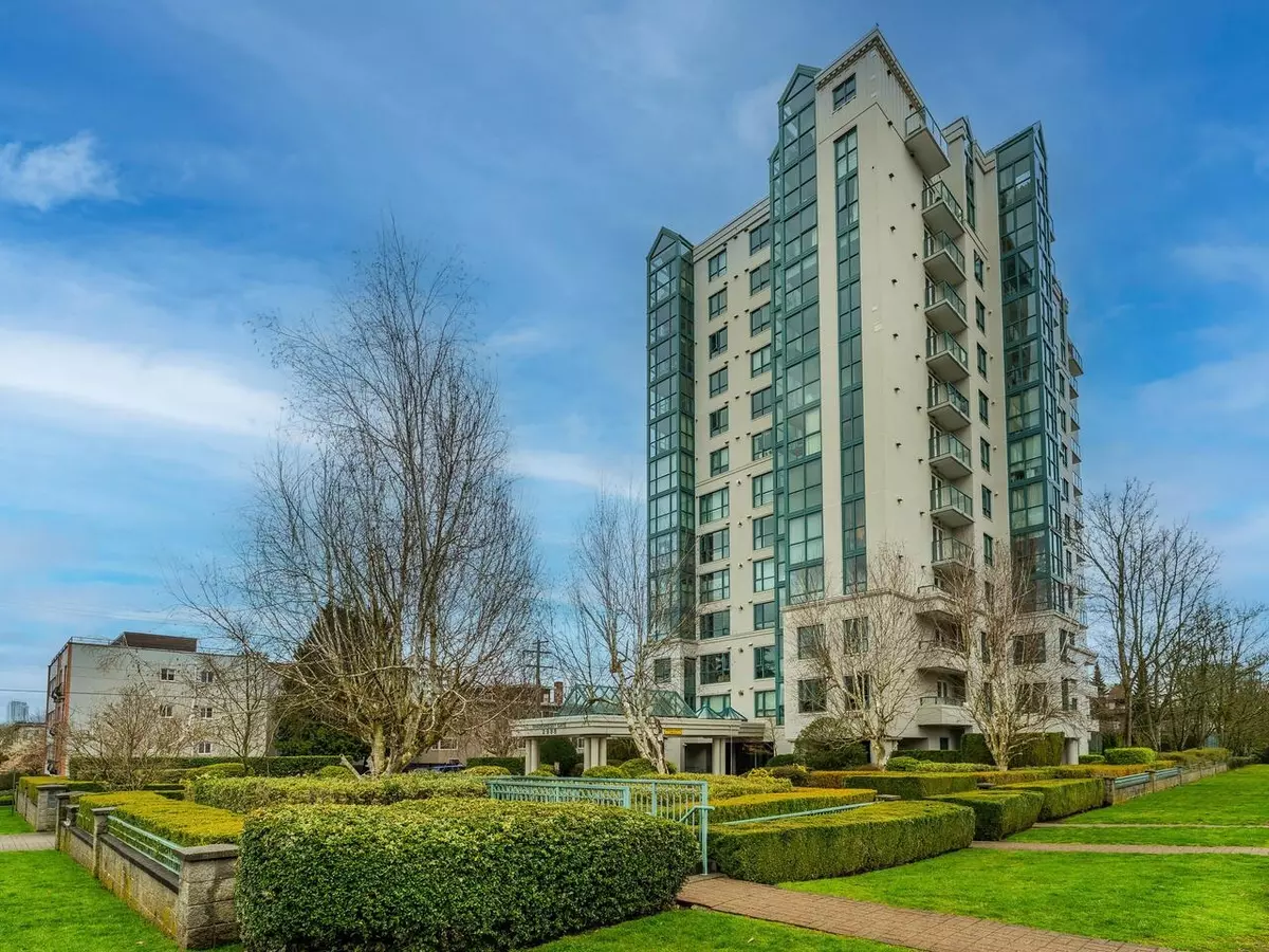 Vancouver, BC V6H 4C3,2988 Alder ST #707