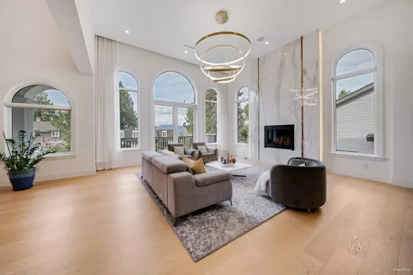 Burnaby, BC V5E 4B4,7415 Lambeth DR