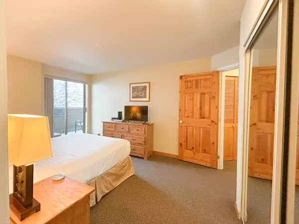 Whistler, BC V8E 1C3,4375 Northlands BLVD #20