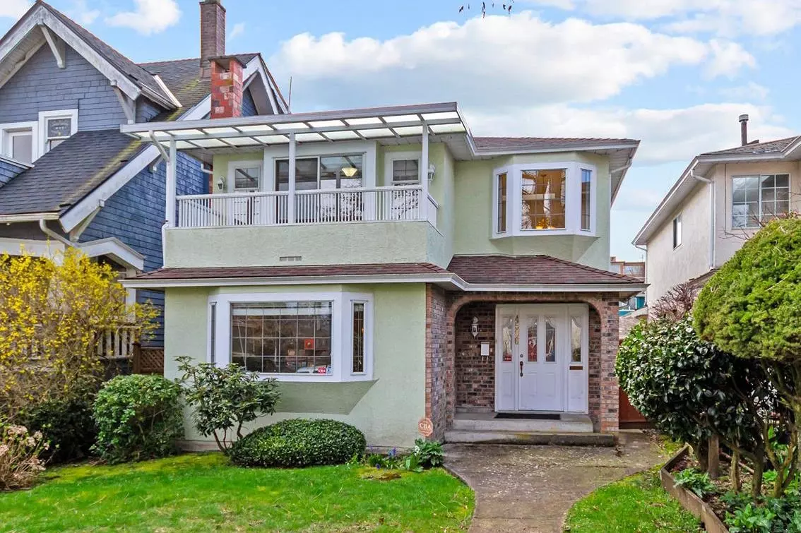 Vancouver, BC V6R 2A5,4586 W 8th AVE