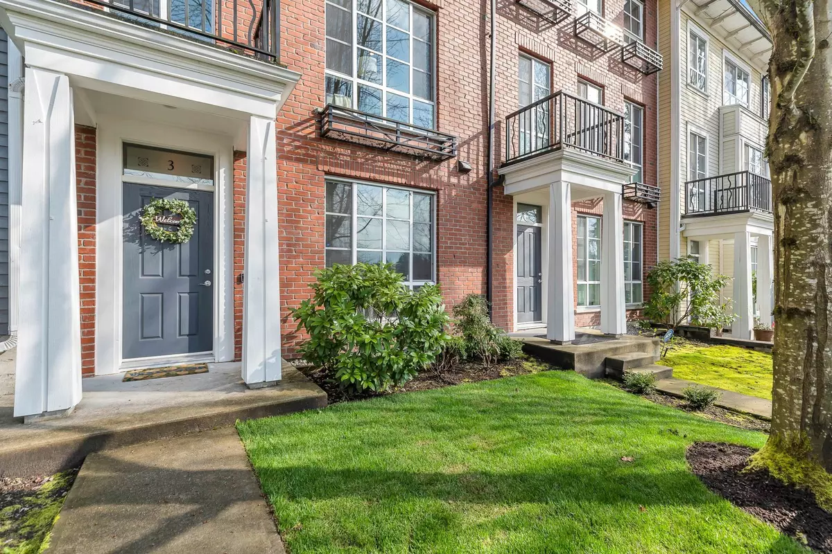 Coquitlam, BC V3B 0E5,3437 Wilkie AVE #3