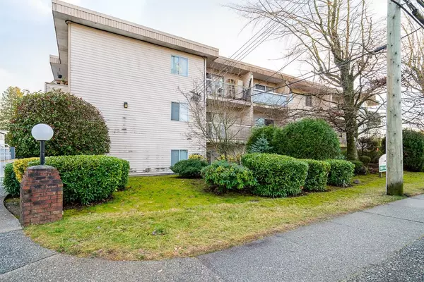 Delta, BC V4C 3C5,11816 88 AVE #302