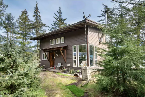 Gambier Island, BC V0N 1V0,1772 Mount Artaban RD