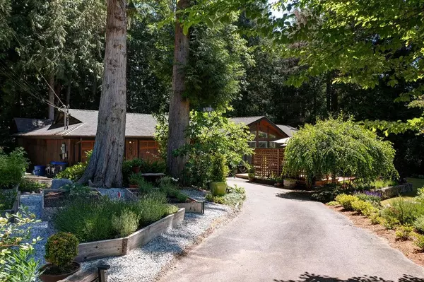 Sechelt, BC V7Z 0N3,6559 Pickleball CT