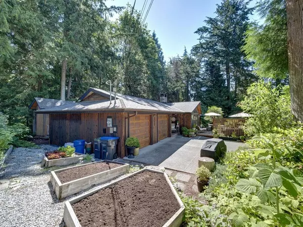 Sechelt, BC V7Z 0N3,6559 Pickleball CT