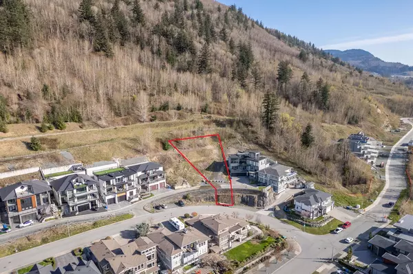 Abbotsford, BC V3G 0B6,36483 Estevan CT