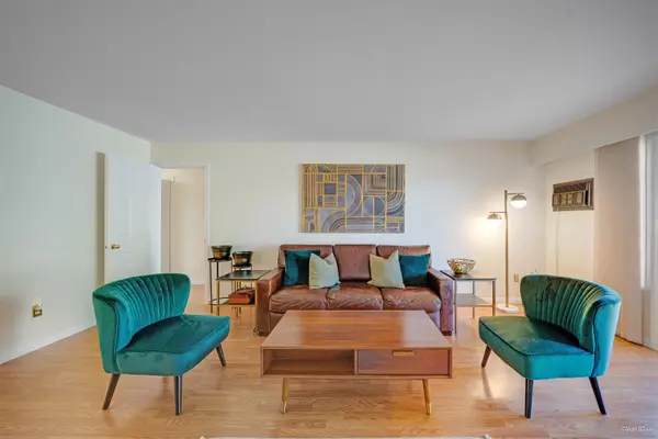 Abbotsford, BC V2T 5T7,32691 Garibaldi DR #253