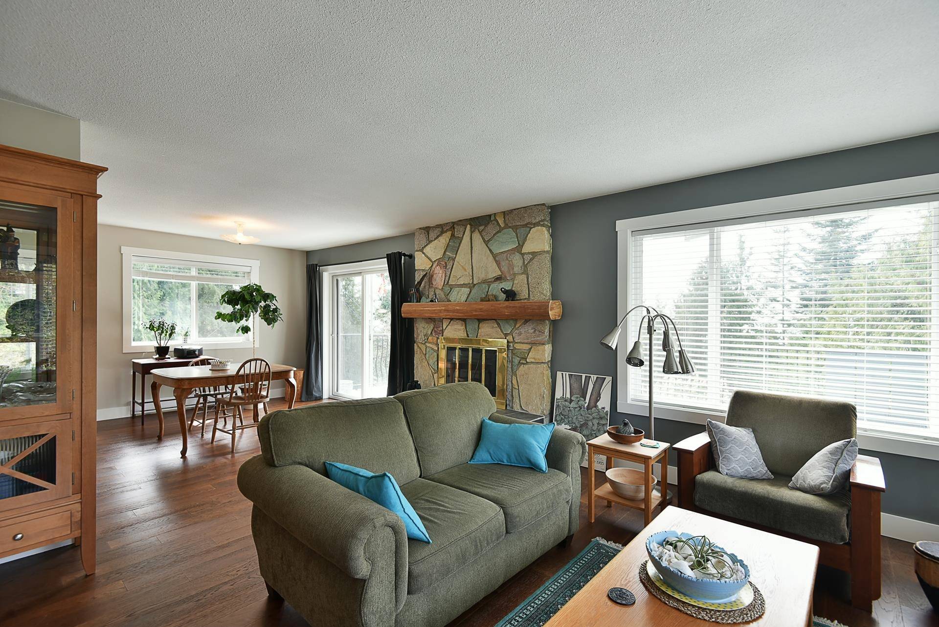 Sechelt, BC V7Z 0B7,5157 Chapman RD