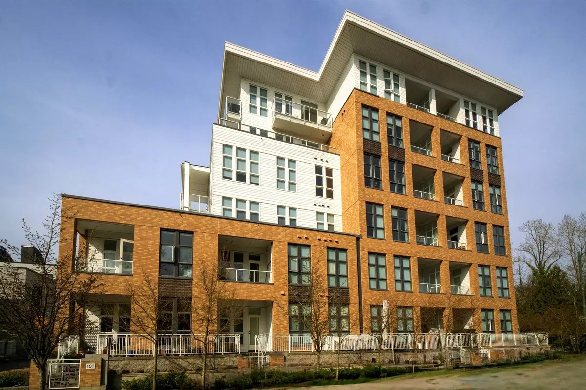 Vancouver, BC V6P 0J1,6999 Cambie ST #205