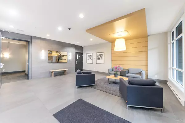 White Rock, BC V4B 3Y2,1333 Winter ST #PH1