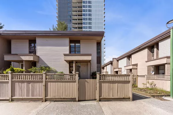 13766 Central AVE #77,  Surrey,  BC V3T 1R9