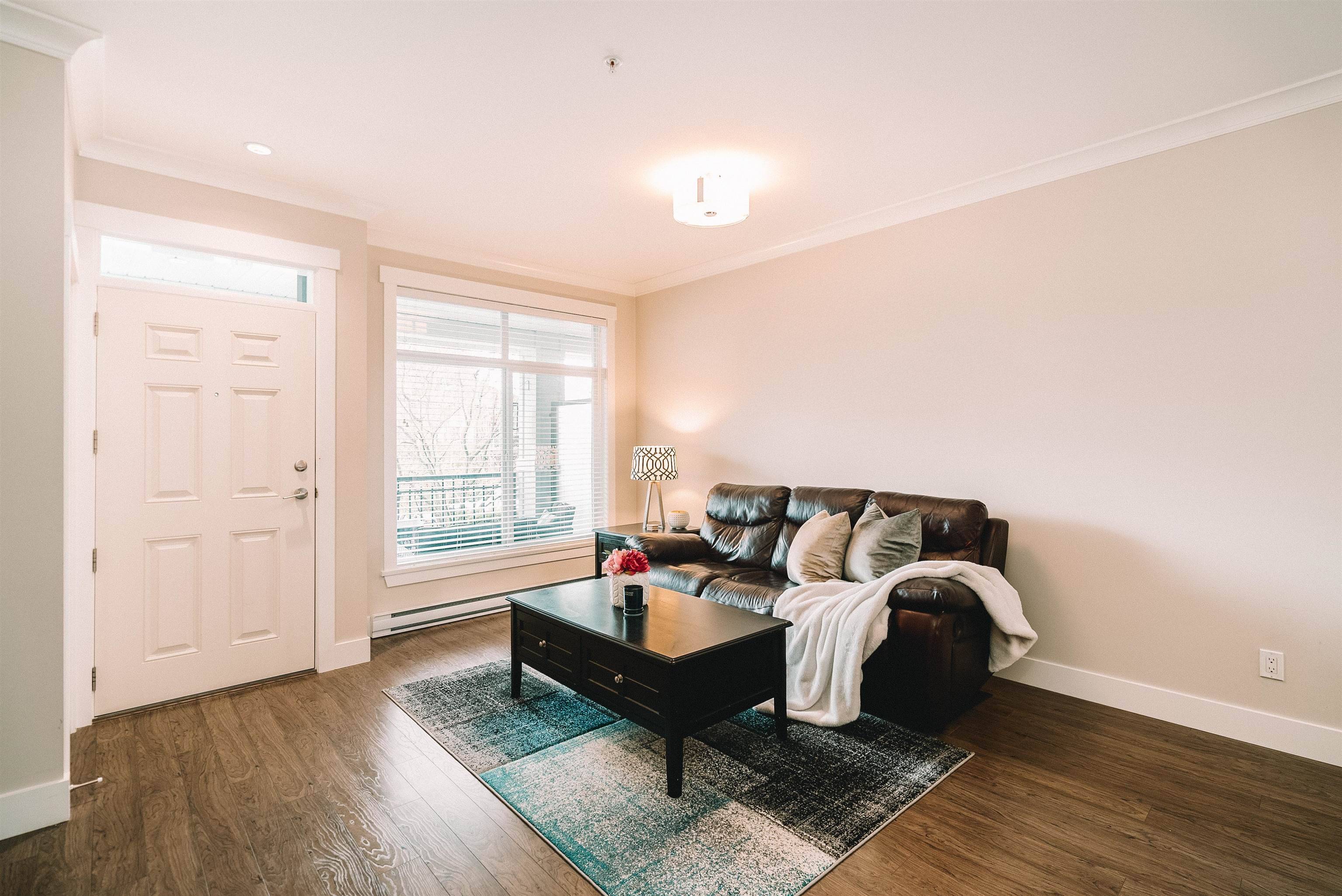 Maple Ridge, BC V2W 0H6,11461 236 ST #5