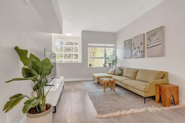 Port Moody, BC V3H 0J9,70 Seaview DR #5