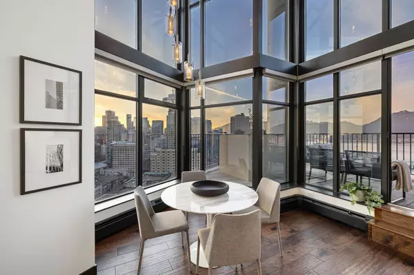 Vancouver, BC V6B 0E6,128 W Cordova ST #2910