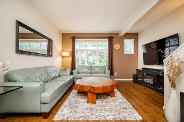 Surrey, BC V3X 0H2,5858 142 ST #94