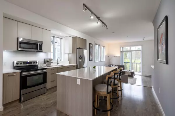 Port Coquitlam, BC V3B 0H6,2428 Nile Gate #98