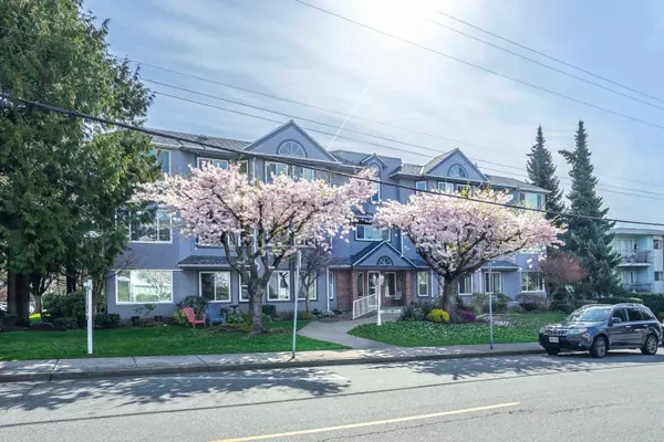 White Rock, BC V4B 4B2,1378 Fir ST #202
