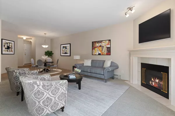 Coquitlam, BC V3K 6N7,455 Bromley ST #205