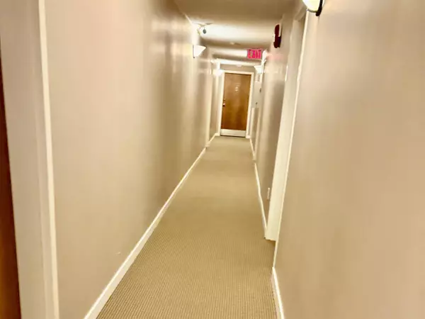 Burnaby, BC V5A 2V6,1690 Augusta AVE #110