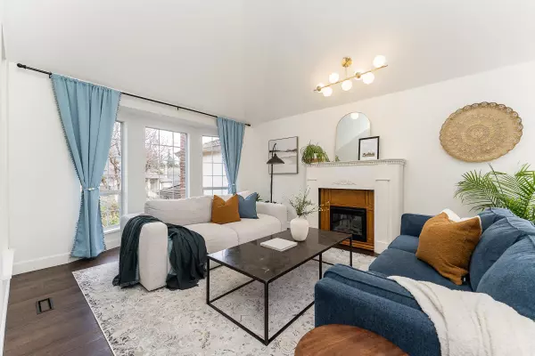 Port Moody, BC V3H 4M6,43 Wildwood DR