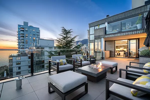 West Vancouver, BC V7V 4R4,2090 Argyle AVE #601