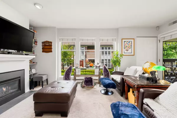 Vancouver, BC V5Z 1P7,623 W 14th AVE #E204