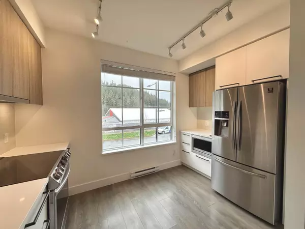 Squamish, BC V8B 2A1,1346 Halyard PL