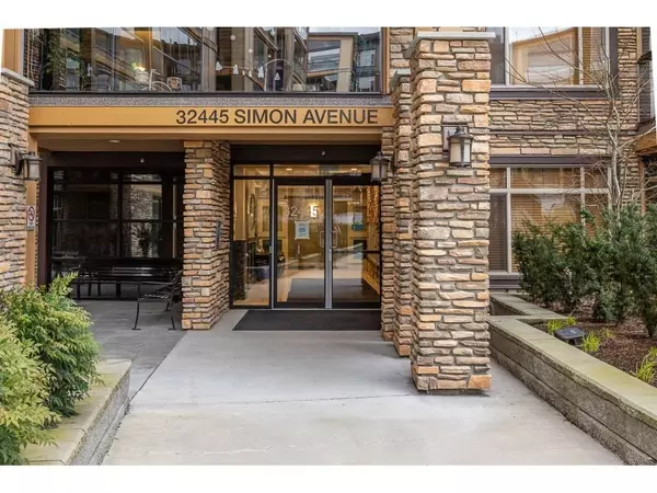 Abbotsford, BC V2T 0G7,32445 Simon AVE #604