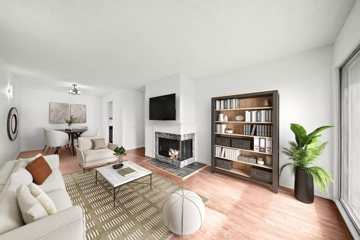 Richmond, BC V7A 1W8,10631 No. 3 RD #314