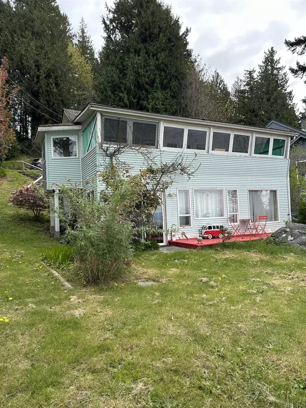 Sechelt, BC V0N 3A0,4987 Sunshine Coast HWY