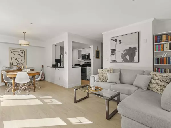 Vancouver, BC V5S 3T9,2883 E Kent Avenue North #11