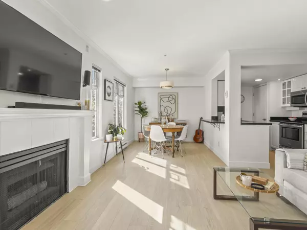 Vancouver, BC V5S 3T9,2883 E Kent Avenue North #11