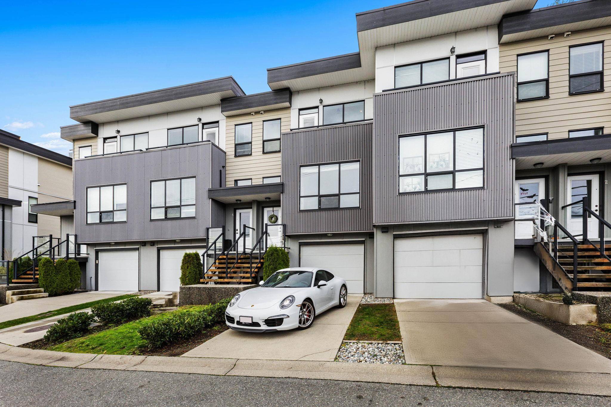 36099 Waterleaf PL #4, Abbotsford, BC V3G 0G5