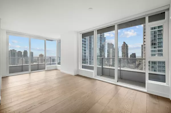 Burnaby, BC V5H 0K2,6000 Mckay AVE #2402