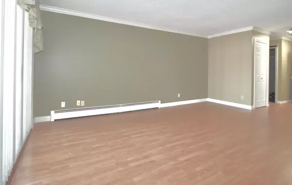 Abbotsford, BC V2T 3J8,2425 Church ST #301