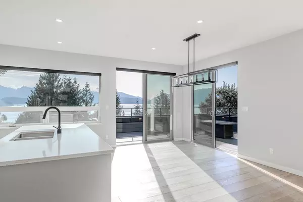 Gibsons, BC V0N 1V1,1828 North RD