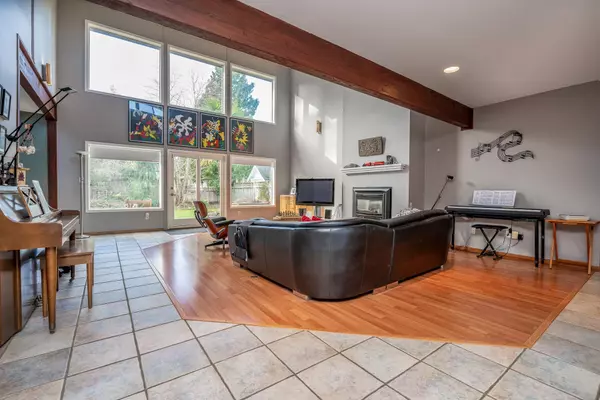 Delta, BC V4L 1L5,33 67 ST