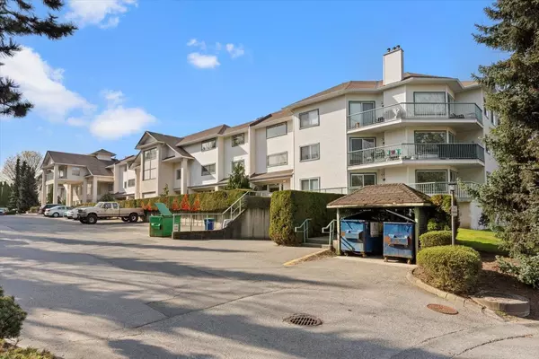 Abbotsford, BC V2S 7C5,1755 Salton RD #104
