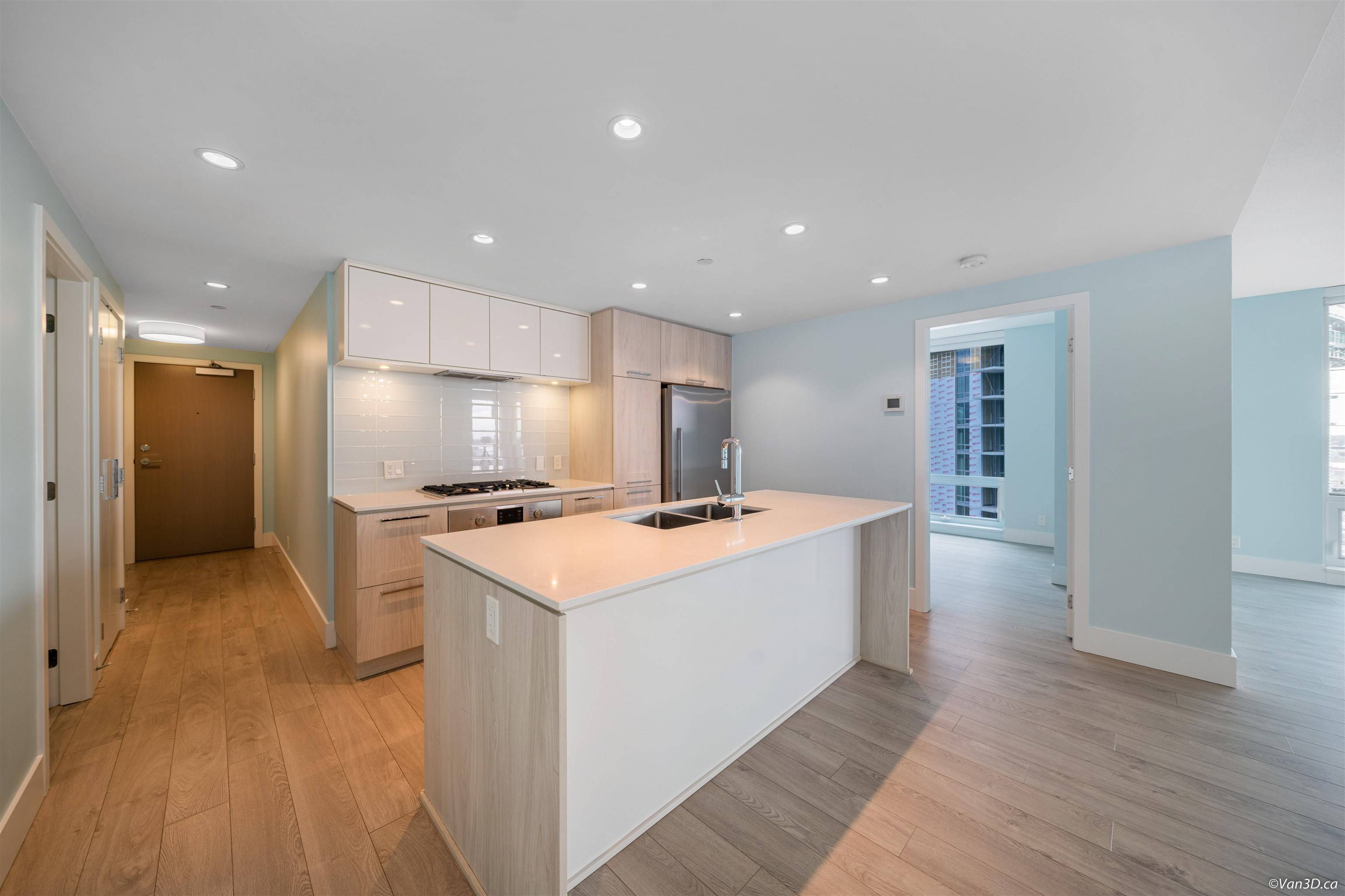 North Vancouver, BC V7J 0B5,680 Seylynn CRES #2106