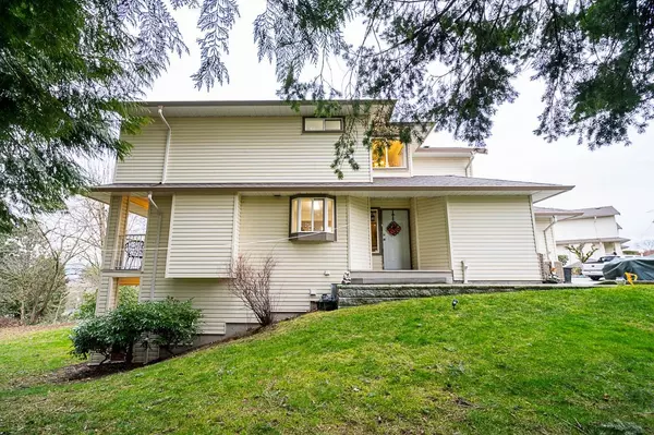 Abbotsford, BC V2S 4L2,3222 Immel ST #1