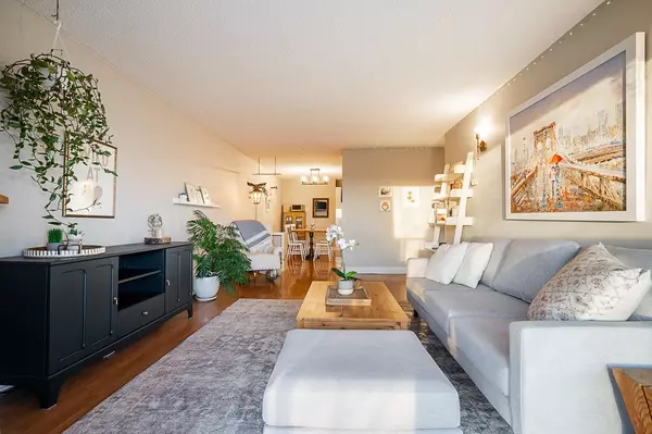 North Vancouver, BC V7M 1E1,308 W 2nd ST #208