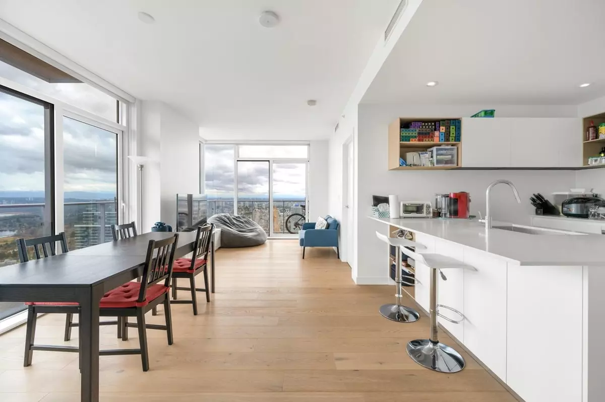 Burnaby, BC V5H 0K2,6000 Mckay AVE #4708