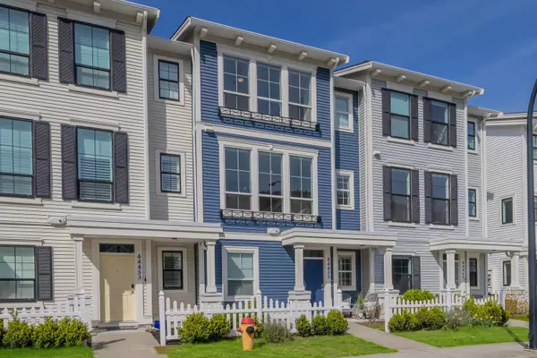 Chilliwack, BC V2R 6A3,44459 Freshwater DR