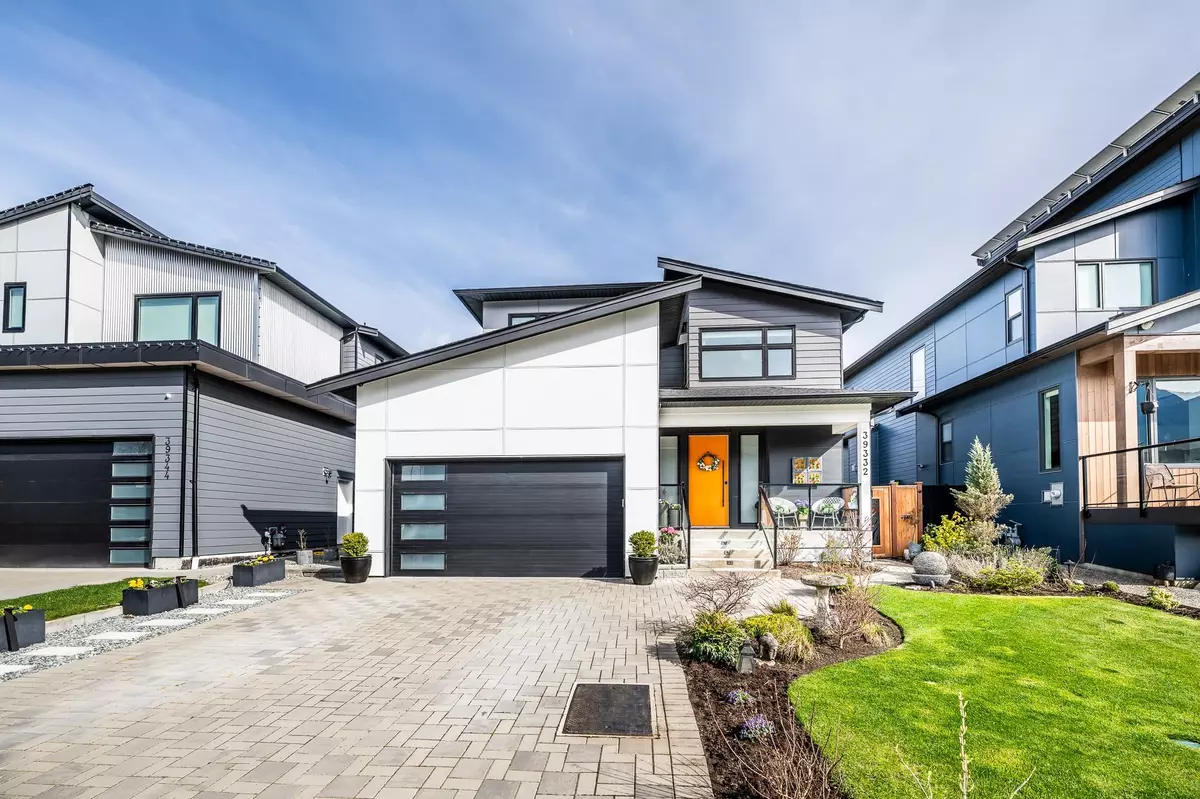 Squamish, BC V8B 1A6,39332 Cardinal DR