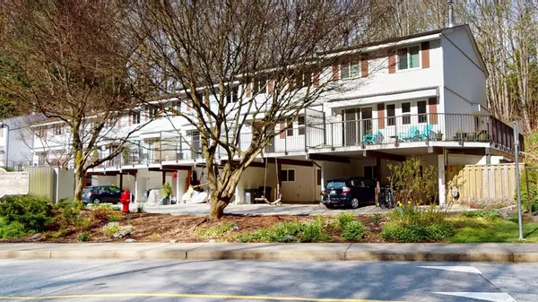 Squamish, BC V8B 0Y1,10000 Valley DR #19