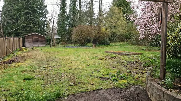 Coquitlam, BC V3J 3H9,698 Danville CT